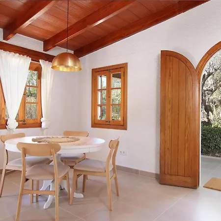 Villa Alegre